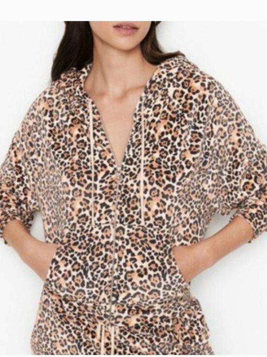 Victoria's Secret Tops - Victoria's Secret Animal Print Velour Full Zip Hoodie Size Large